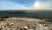 Trail Walking Eyguières - Les barres rouges - Photo 1