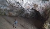 Randonnée Marche Val-des-Prés - la grotte aux cinquante ânes par les Lauzes - Photo 2