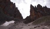 Randonnée A pied Sëlva - Wolkenstein - Selva di Val Gardena - IT-525 - Photo 3