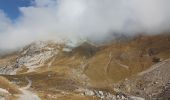 Randonnée Marche Savièse - Une cabane dans les rochers - Photo 1