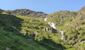 Percorso Marcia Bagnères-de-Bigorre - etg bleu-col de bareille-pic bizoutère-lac d'Ourec depuis le Chiroulet - Photo 3