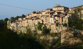 Randonnée Marche Tourrettes-sur-Loup - Tourettes sur Loup - Puy Naouri - Chapelle St Raphaël - Photo 6