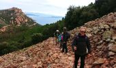 Excursión Senderismo Saint-Raphaël - La grotte Chapelle Saint Honorat - Photo 18