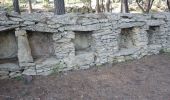 Tocht Stappen Cornillon-Confoux - PF-Cornillon-Confoux - Le sentier des Bories - Photo 2