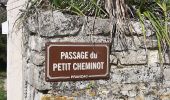 Trail Walking Chazelles - Les Grottes du Quéroy -gros terme et Combe - Photo 5