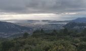 Tocht Stappen Évenos - col de garde au mont caume - Photo 2