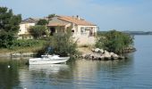 Tocht Stappen Saint-Mitre-les-Remparts - PF-Saint-Mitre-les-Remparts - Le Balcon du Caderaou - Photo 4