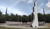 Tocht Stappen Mirmande - Mirmande : Mémorial de la Résistance 13km. - Photo 3