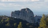 Tour Wandern Saint-Rémy-de-Provence - st Rémy lac peiroou rocher troués massif des caumes - Photo 7