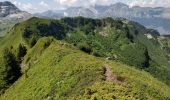 Trail Walking Arâches-la-Frasse - Vernant Grands Vans par le col de Véret - Photo 6