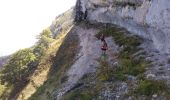 Trail Walking Claix - Le balcon du pic Saint Michel Par la grotte des pouliches - Photo 4