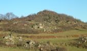 Randonnée Marche Aydat - Autour du Mont Redon - Photo 1