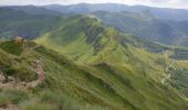 Percorso Marcia Lavigerie - Col de Serre - Pas de Peyrol - Puy Mary - Brèche de Rolland - Photo 1