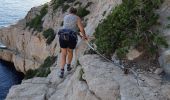 Trail Walking Marseille - Voire-col de Cortiou-Calanque Escu- Vallon des Walkyries  - Photo 6