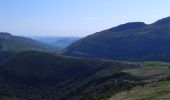 Trail On foot Le Claux - Les Chamois - Photo 2