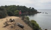 Tocht Stappen La Londe-les-Maures - Plage Estagnol 8-9-2021 - Photo 4