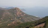 Tocht Stappen Saint-Raphaël - L' ESTEREL - DU COL DE L'EVEQUE AU PIC DU CAP ROUX ET GROTTE SAINT HONORAT - Photo 18