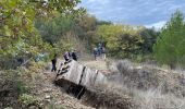 Trail Walking Charleval - PF-Charleval - Les Costes - Bois des Taillades - Cuou de Peyrou - Photo 3