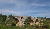 Randonnée V.T.T. Beaumettes - Lacoste circuit n° 48 Pont Julien  - Photo 4