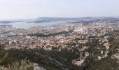 Randonnée Marche Toulon - Trou du diable par les Forts - Photo 2