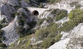 Excursión Senderismo Tolón - grotte Chelot et Croupatier - Photo 14