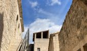 Randonnée Marche Les Baux-de-Provence - Huilerie, Vin, les baux de Provence, avec Château - Photo 10