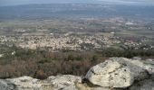 Tour Zu Fuß Vernègues - Vernègues - Photo 1