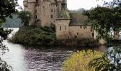 Percorso Marcia Bort-les-Orgues - Barrage de Bort les Orgues - Château de Val - Photo 1