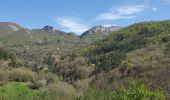 Trail Walking Châteaufort - châteaufort St gêniez ravin de basse terre - Photo 1