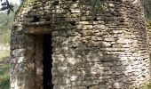 Tocht Stappen Uzès - vallée de l'Eure. Capitelles  - Photo 8