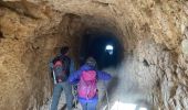 Tour Wandern Remoulins - Le pont du Gard, Vers, les carrières  - Photo 5