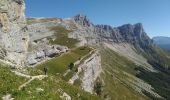 Excursión Senderismo Château-Bernard - pas de la Balme - Photo 2