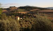 Trail On foot San Quirico d'Orcia - IT-PVO6 - Photo 9