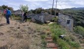 Trail Walking Buoux - la vallée de l'aigueb - Photo 3