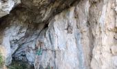 Trail Walking Le Revest-les-Eaux - Grottes de la Ripelle Mt Combe - Photo 10