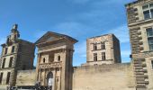 Tocht Stappen La Tour-d'Aigues - La Tour D'Aigues - Photo 1