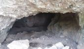 Trail Walking Méjannes-le-Clap - grotte BAUME des italiens  - Photo 1