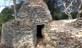 Tocht Stappen Uzès - vallée de l'Eure. Capitelles  - Photo 11