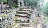 Tocht Stappen Laure-Minervois - Les capitelles de Laure Minervois - Photo 2