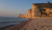 Tour Wandern Étretat - L'Aiguille Creuse - Étretat - Photo 4