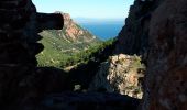 Trail Walking Saint-Raphaël - Chapelle de la Sainte Baume et tour du Pic du Cap Roux - Photo 10