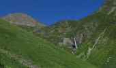 Randonnée Marche Cauterets - Randonnée dans les Hautes Pyrénées - de Cauterets au refuge d'Ilheou - Photo 4