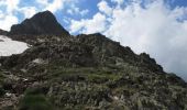 Trail Walking Cauterets - Randonnée dans les Hautes Pyrénées - du refuge Wallon au refuge des Oulettes par le col d'Arratille et le col des Mulets - Photo 2