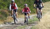 Trail Mountain bike Moudeyres - Site VTT FFC du Mézenc et de la Loire sauvage - Circuit n° 12 - En famille au village des chaumières  - Photo 2