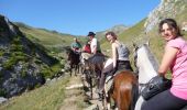 Trail Equestrian Urepel - Sentier des Contrebandiers - de Urepel au col d'Elhorrieta au Pays Basque - Photo 2
