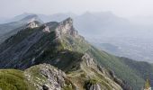 Trail Walking Villard-de-Lans - Les Rochers de l'Ours 2038m, depuis les Espinasses - Photo 1