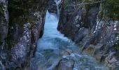 Trail Walking Cauterets - Boucle Pont d'Espagne lac et col d'Aratille col des mulets lac de Gaube - Photo 2