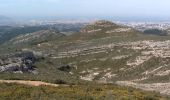 Trail Walking Marseille - Garlaban - Photo 3