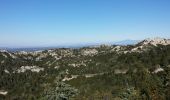 Randonnée Marche Les Baux-de-Provence - les baux - Photo 1