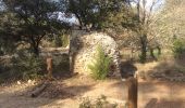 Tocht Stappen Peyrolles-en-Provence - PF-Peyrolles-Sentier du Loubatas - Photo 4